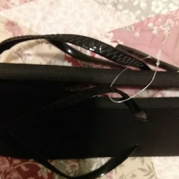 Mens Flip Flops - Picture 3 of 3